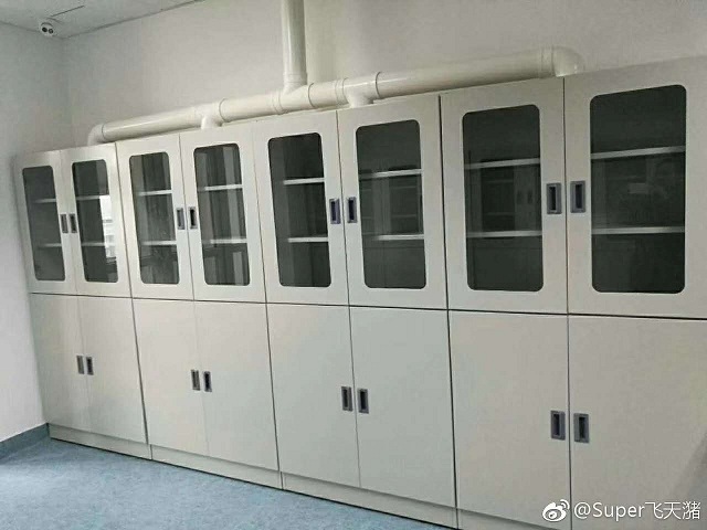 天辉实验室教您如何保养清洁通风柜