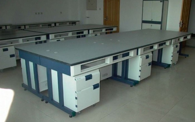 影响化学实验家具因素有哪些